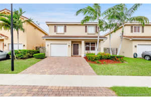 8957 Sw 215th Ln, Cutler Bay