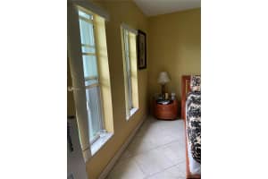 1855 W 62nd St E-332, Hialeah