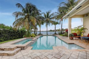 18523 Sw 24th St, Miramar
