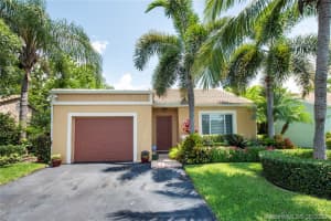 9621 Nw 44th Ct, Sunrise
