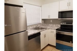 21383 Ne 8th Ct 2, Miami 21383 Ne 8th Ct 2, Miami