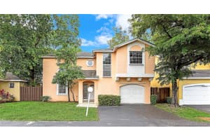 10097 Nw 57th Ter, Doral 10097 Nw 57th Ter, Doral