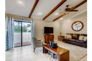 6614 Tiburon Cir, Boca Raton