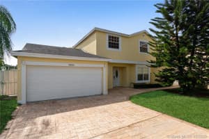 14516 Sw 95th Ln, Miami