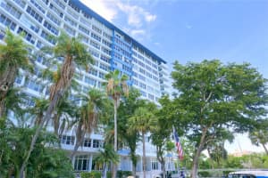7441 Wayne Ave 4f, Miami Beach