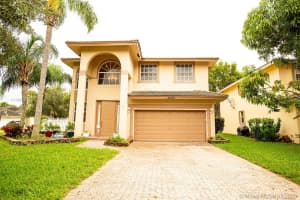10891 Nw 35th Pl, Sunrise