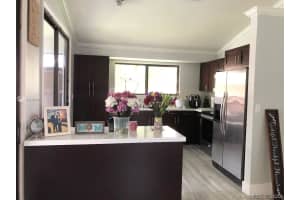 8225 Nw 191st St 1-h, Hialeah