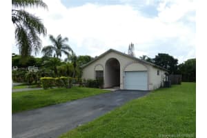 9642 Nw 45th St, Sunrise