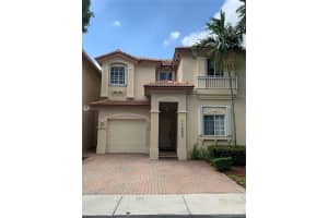 11650 Nw 67th Ter, Doral