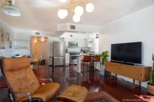 1532 Drexel Ave 304, Miami Beach