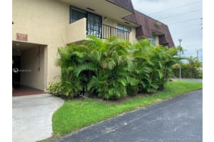 9000 Sw 137th St 15, Miami