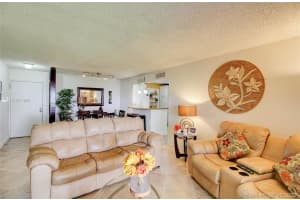 13700 Sw 62nd St 145, Miami