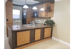 6760 S Palmetto Cir S 202, Boca Raton