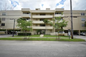16518 Ne 26th Ave 402, North Miami Beach