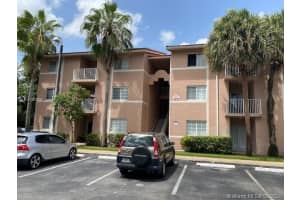 3241 Sabal Palm Mnr 106, Davie