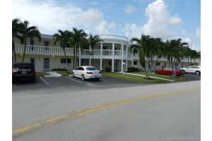 1100 Pine Dr 108, Pompano Beach