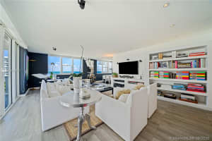 200 Ocean Lane Dr 609, Key Biscayne