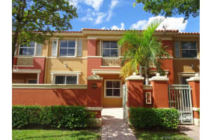 11438 Nw 62nd Ter 218, Doral