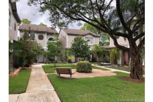 3967 Nw 122nd Ter, Sunrise