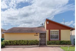 2102 Sw 106th Ct, Miami