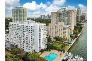 150 Se 25th Rd 4k, Miami