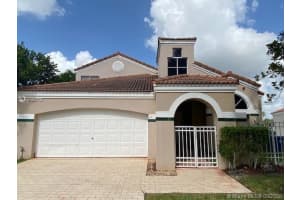 1444 Harbour Side Dr, Weston