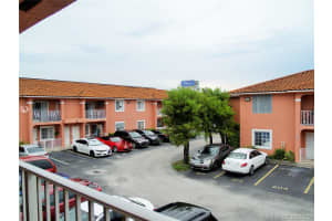 5810 W 18th Ln 207, Hialeah 5810 W 18th Ln 207, Hialeah
