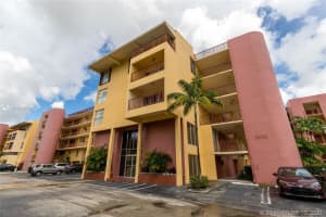 8775 Park Blvd 104, Miami 8775 Park Blvd 104, Miami