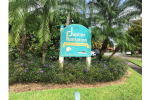 825 Center St 28d, Jupiter