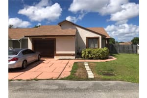1000 Sw 109th Ave, Pembroke Pines