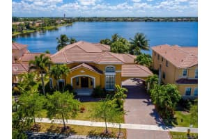 18574 Sw 17th Ct, Miramar