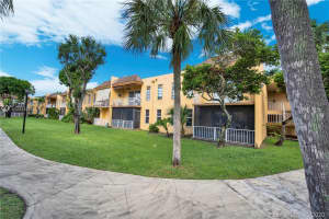 13700 Sw 62nd St 118, Miami