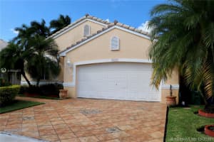 16349 Sw 76th St, Miami