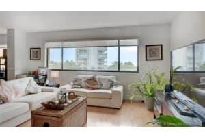 650 Ocean Dr 5c, Key Biscayne 650 Ocean Dr 5c, Key Biscayne
