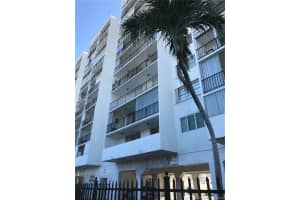 7850 Byron Ave 406, Miami Beach