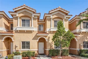 5942 Woodlands Blvd 5942, Tamarac