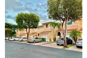 4353 Nw 110th Ave 4353, Doral