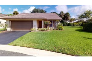 1510 Lakeview Cir, Coral Springs