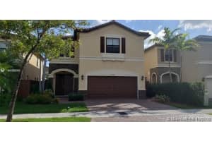 11500 Nw 88th Ln, Doral