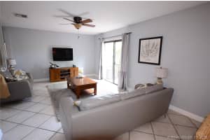 12939 Sw 95th Ave, Miami