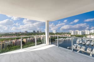 19500 Turnberry Way 12b, Aventura