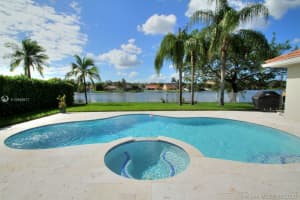 3960 Sw 149th Ter, Miramar