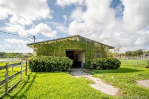 11850 Sw 64th St, Miami