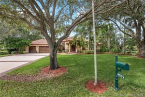3501 Fairfax Ln, Davie 3501 Fairfax Ln, Davie