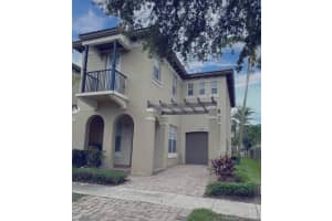 8620 Buckskin Mnr 8620, Davie