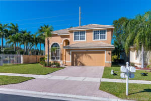 7619 Colony Lake Dr, Boynton Beach