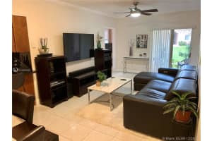 3231 Sabal Palm Mnr 102, Davie