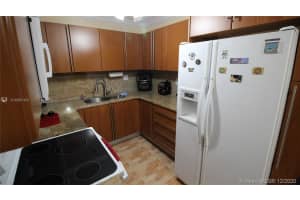 1805 W 56th St 106, Hialeah 1805 W 56th St 106, Hialeah