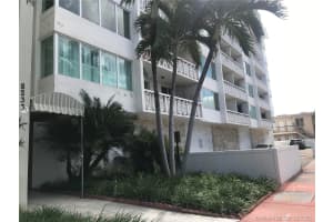 8233 Harding Ave 703, Miami Beach