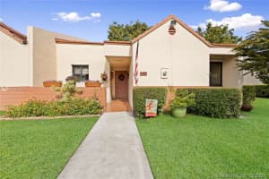 14935 Sw 88th Ter 14935, Miami